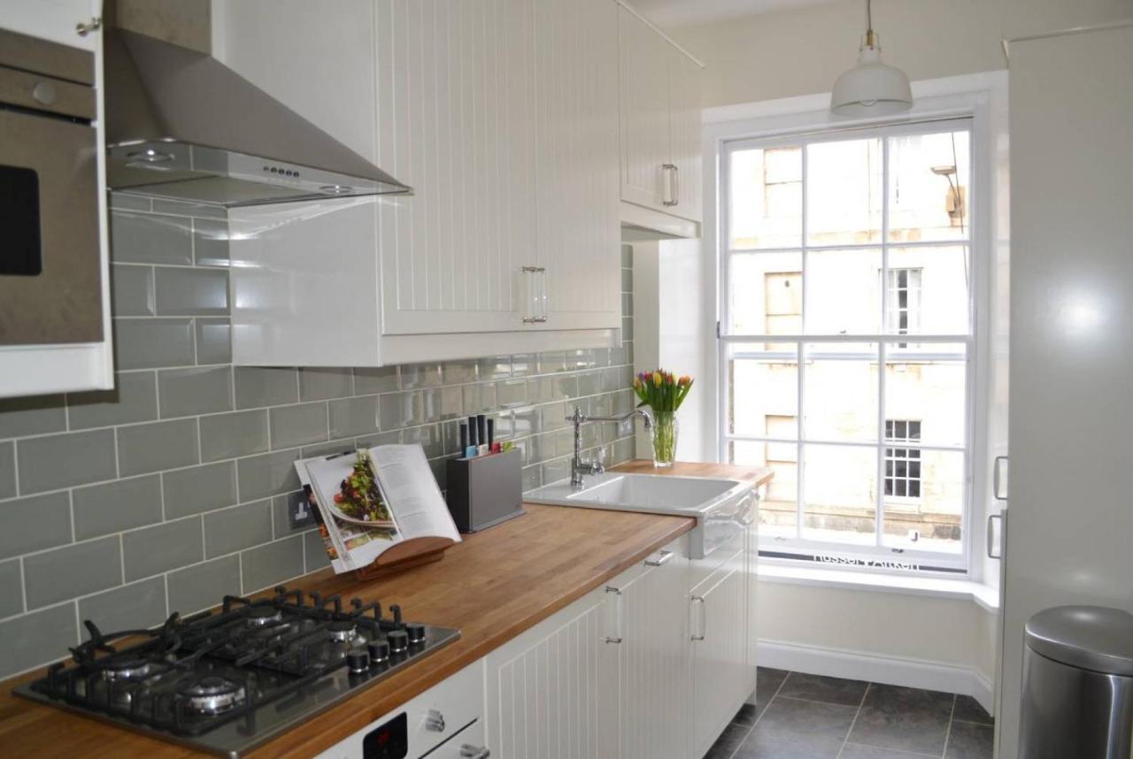 Joivy Stylish Apt In Trendy New Town Location Édimbourg Extérieur photo