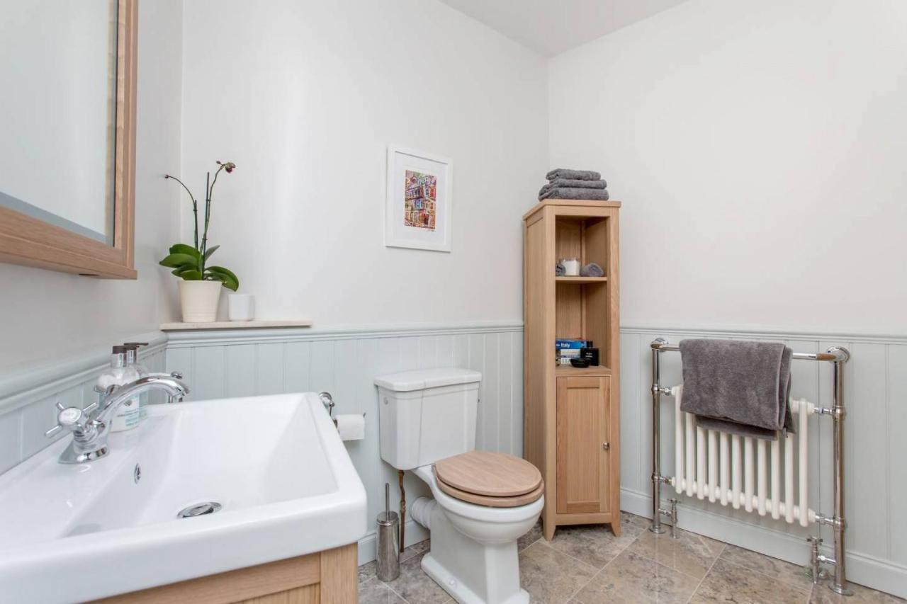 Joivy Stylish Apt In Trendy New Town Location Édimbourg Extérieur photo